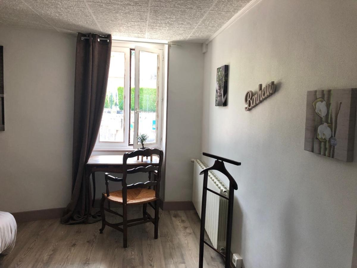 Chambre Bonheur Pugny-Chatenod Luaran gambar